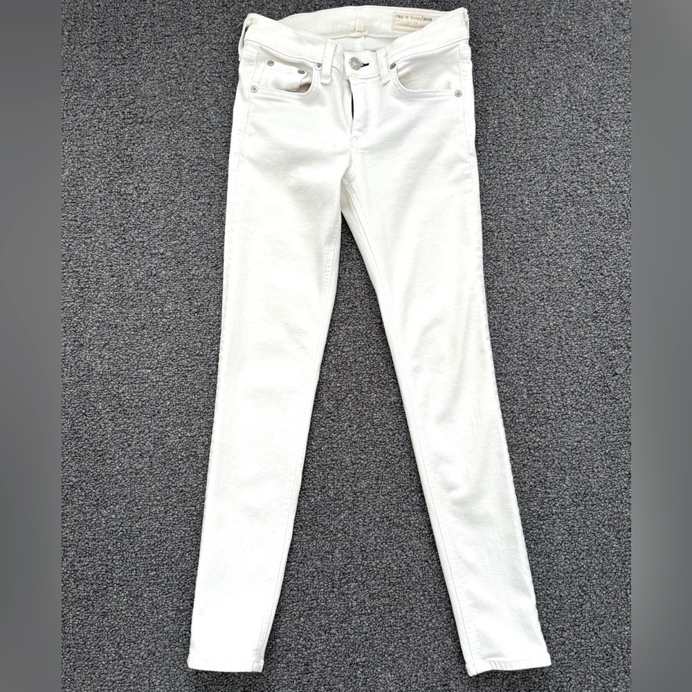 Rag and Bone White Capri Skinny Jean 24